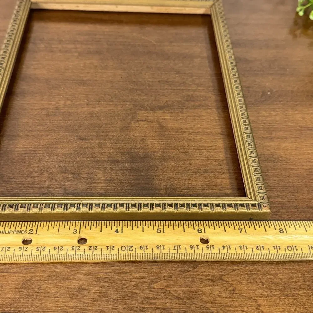Vintage Gold Wood Picture Frame Greek Key Carved Fits 7x9 Photo Artwork Ornate